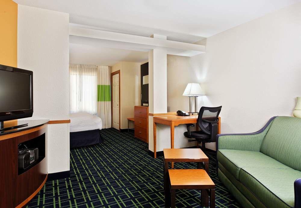 Fairfield Inn & Suites By Marriott Austin Parmer Tech Ridge מראה חיצוני תמונה