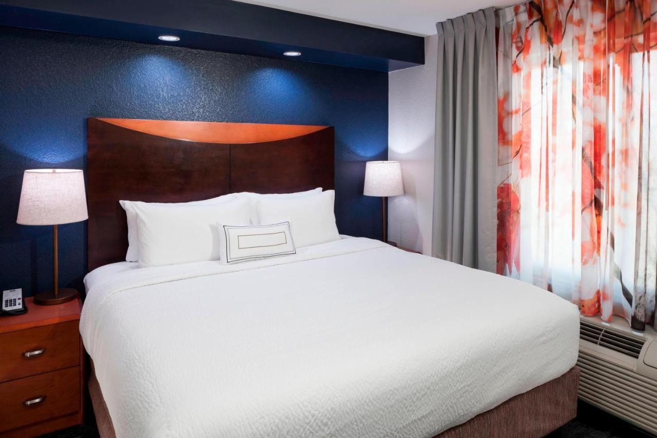 Fairfield Inn & Suites By Marriott Austin Parmer Tech Ridge מראה חיצוני תמונה