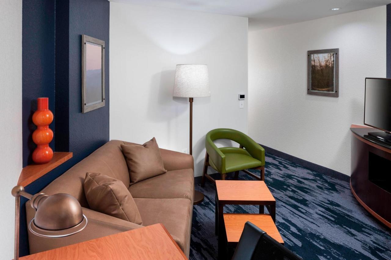 Fairfield Inn & Suites By Marriott Austin Parmer Tech Ridge מראה חיצוני תמונה